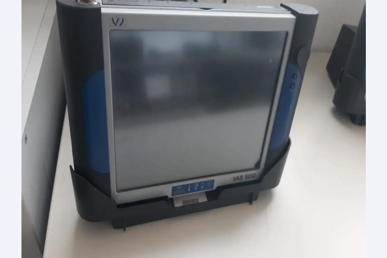 Piezas de recambio y máquinas usadas-4